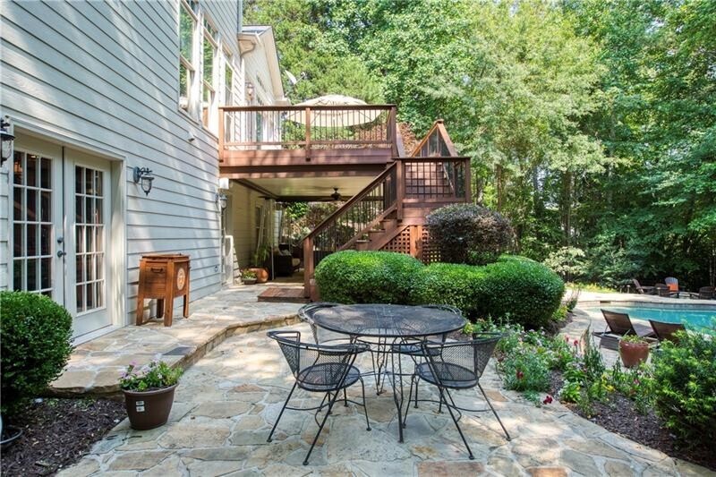 Hampton Hall - Residential