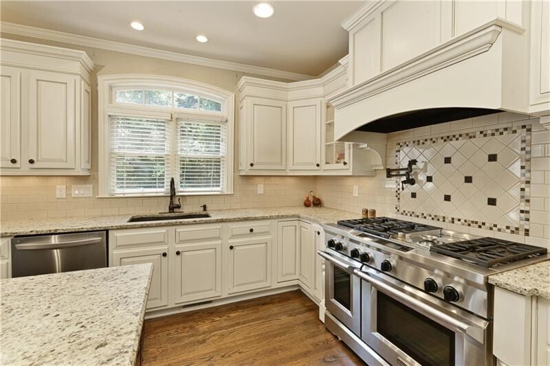 Hampton Hall - Residential