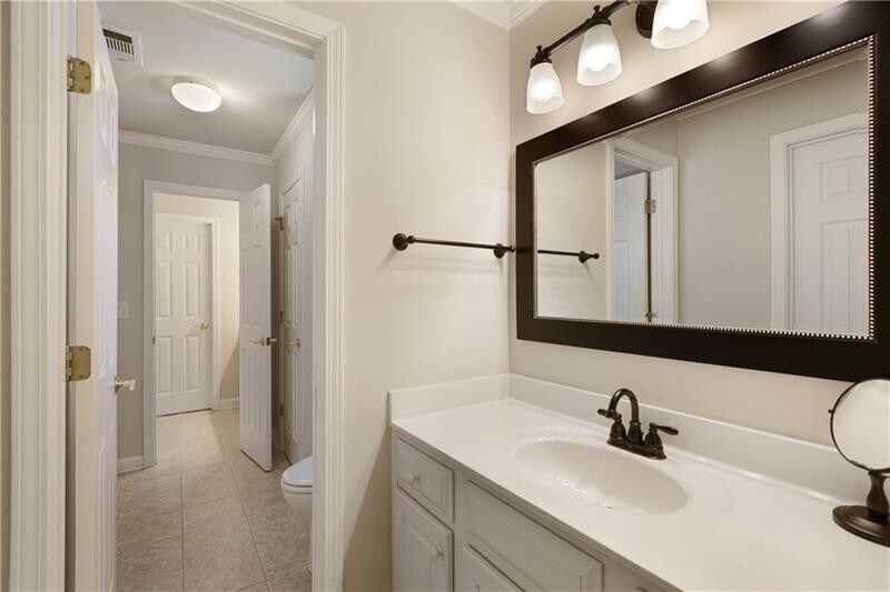 Hampton Hall - Residential