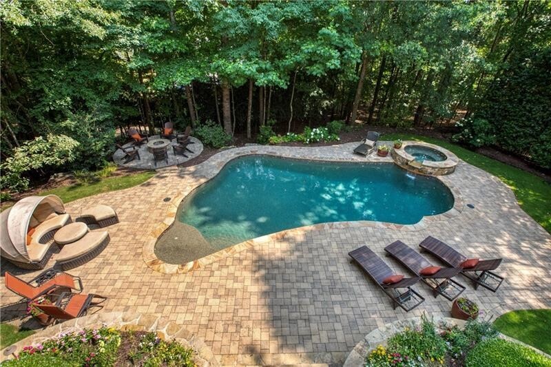 Hampton Hall - Residential