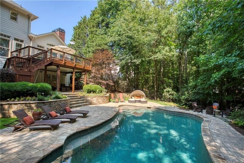 Hampton Hall - Residential