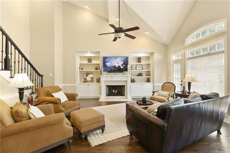 Hampton Hall - Residential