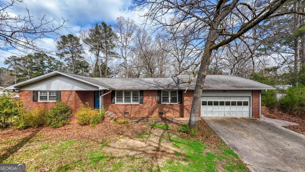 Photo of 13 Jefferson Drive SW, Rome, GA 30165 (MLS # 10704925)