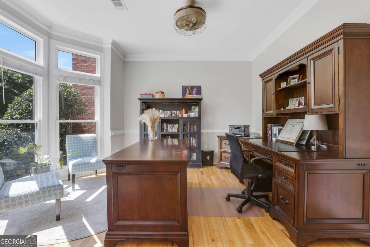 1542 Ridenour PKWY NW