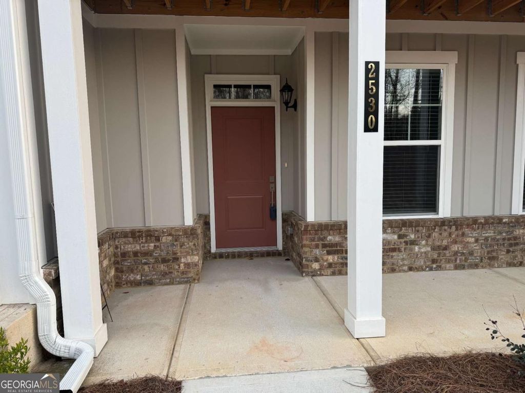 Photo of 2530 Harbor Ridge Pa Pass, Gainesville, GA 30507 (MLS # 10759933)