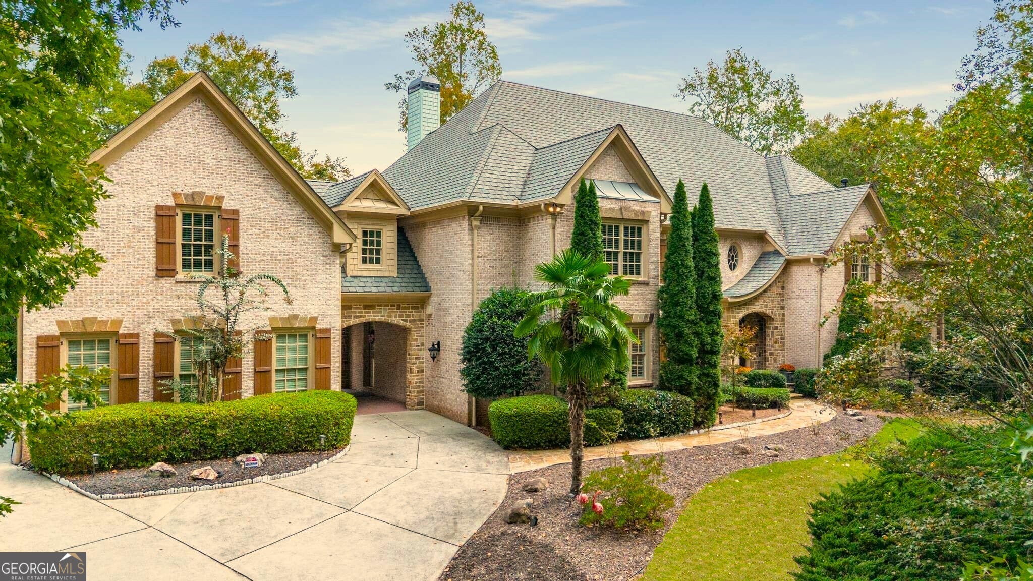 The Lake at Long Island - Residential