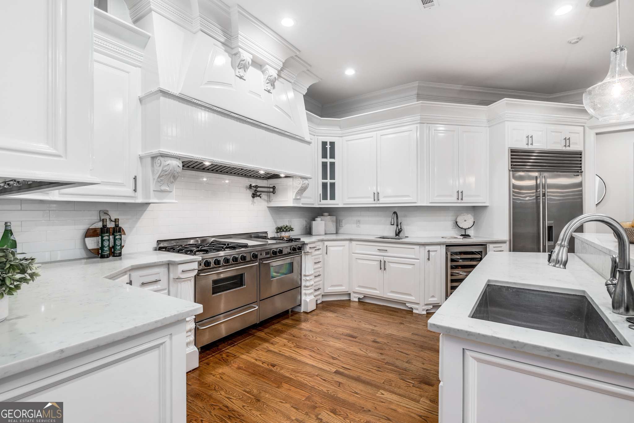 The Lake at Long Island - Residential