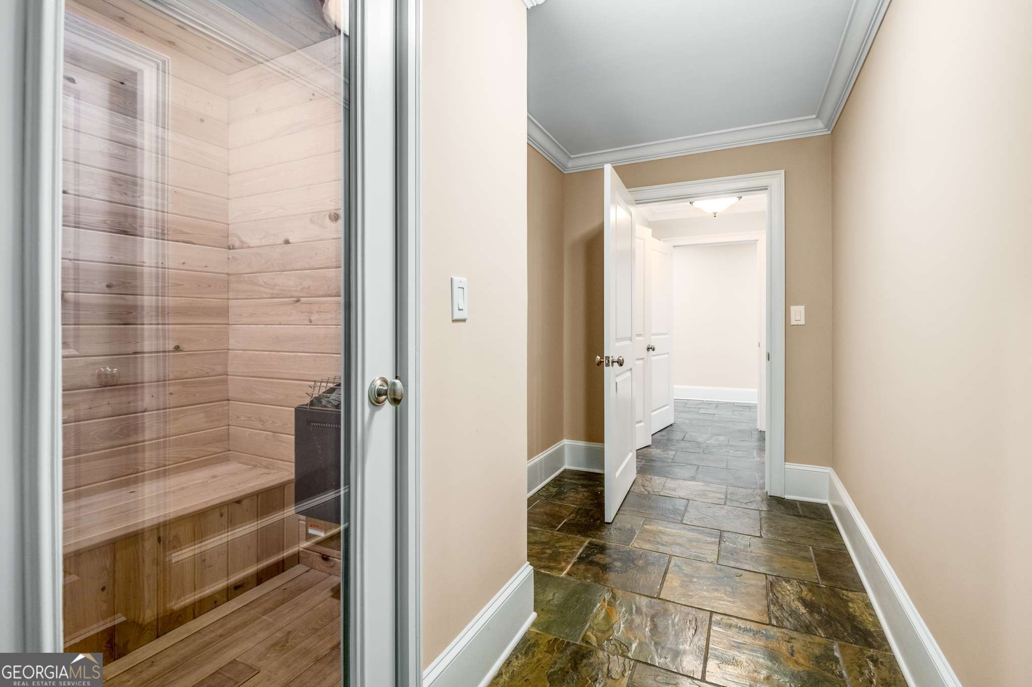 The Lake at Long Island - Residential