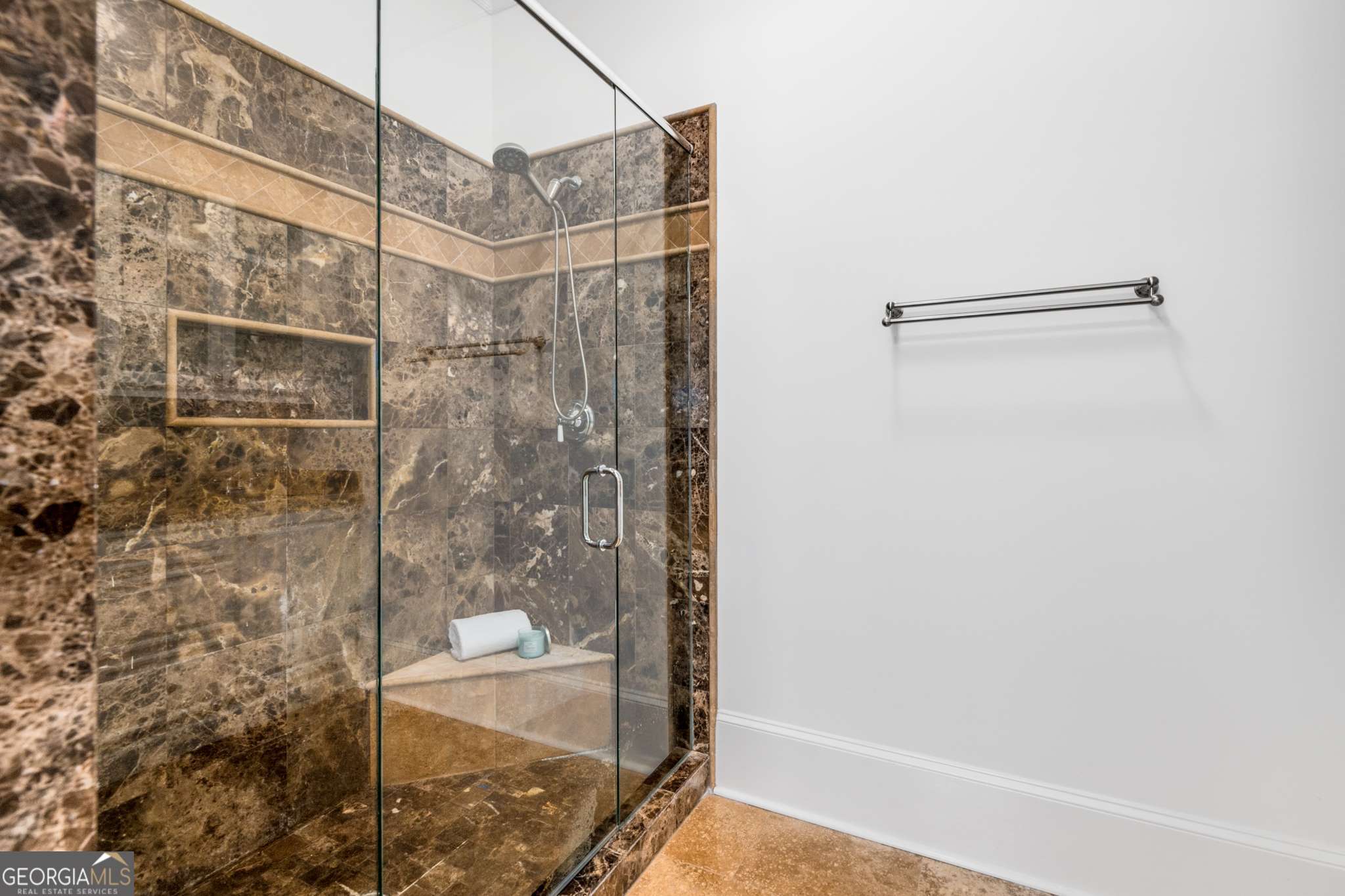 The Lake at Long Island - Residential