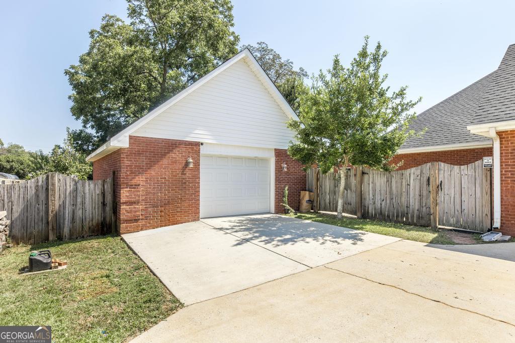 The Bryson - Residential