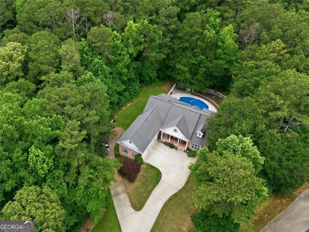 4782 Lewis RD