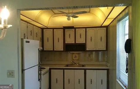 447 Capri PL J