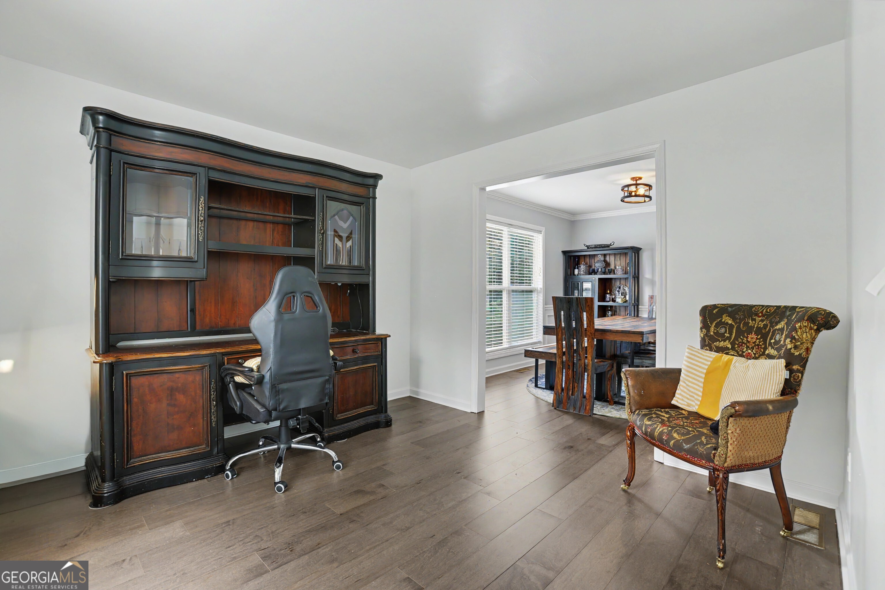 5324 Chastain WAY