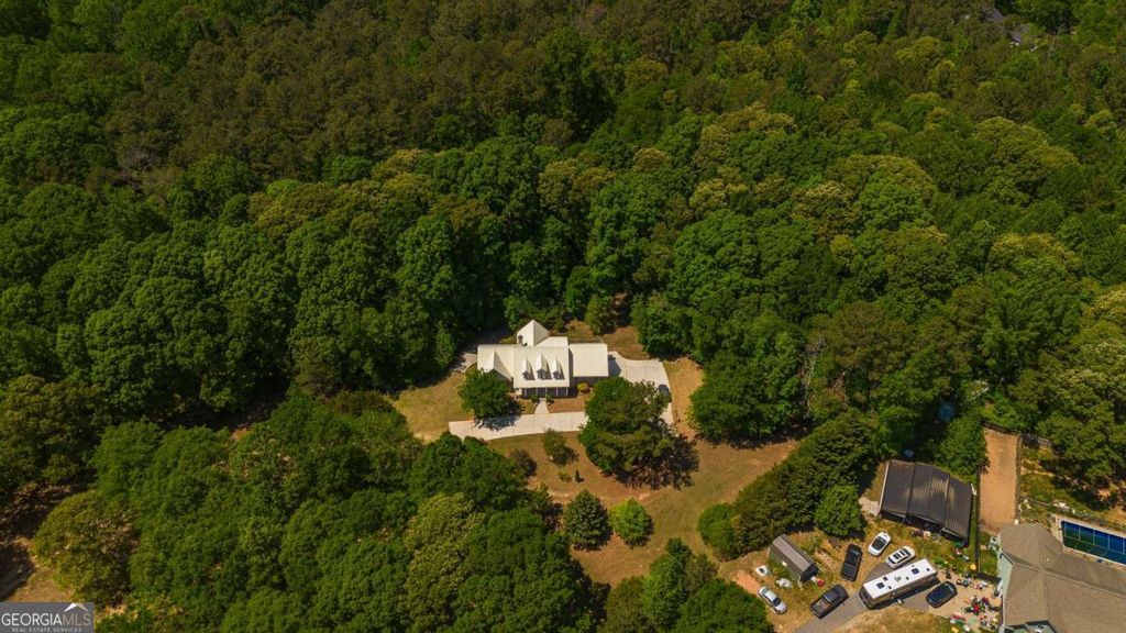 Photo of 550 Oak Ridge Drive, Oxford, GA 30054 (MLS # 10741947)