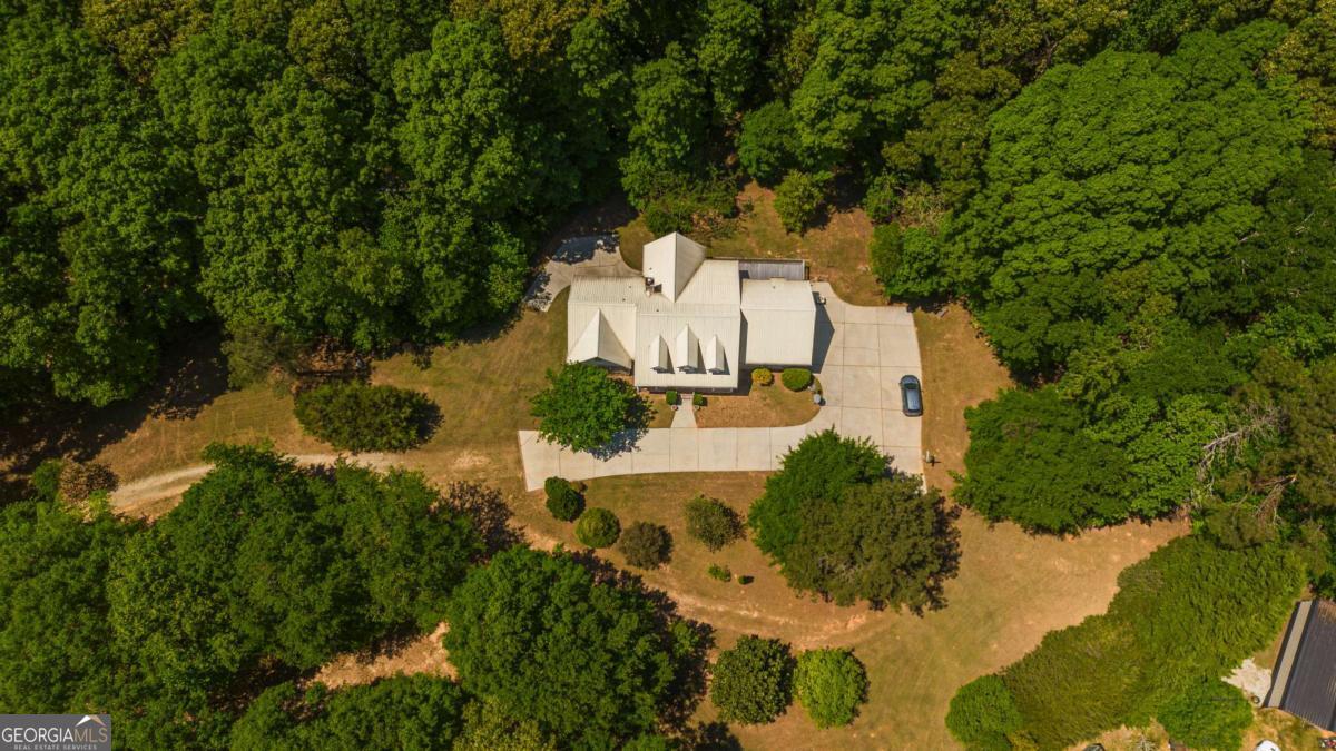 550 Oak Ridge DR