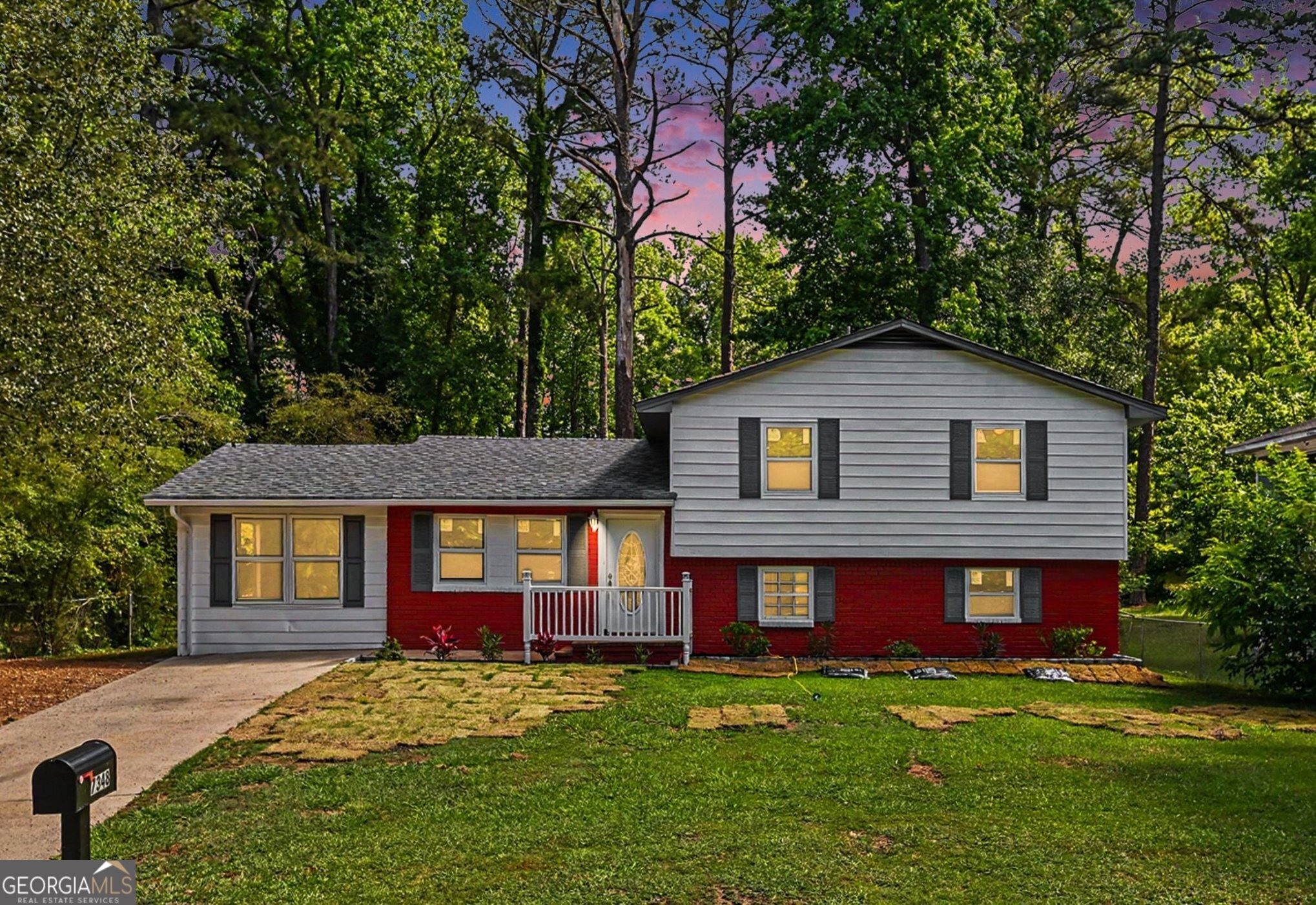 7348 Mockingbird TRL