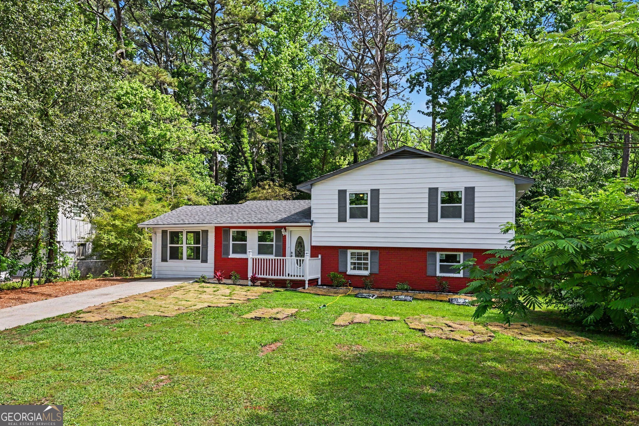 7348 Mockingbird TRL