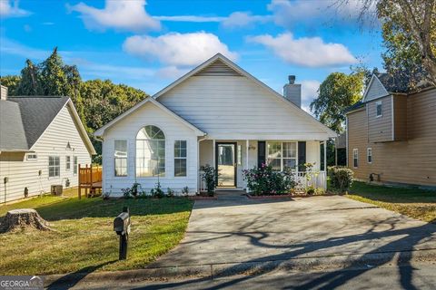 Photo of 150 Crystal Brook, Griffin, GA 30223 (MLS # 10625517)