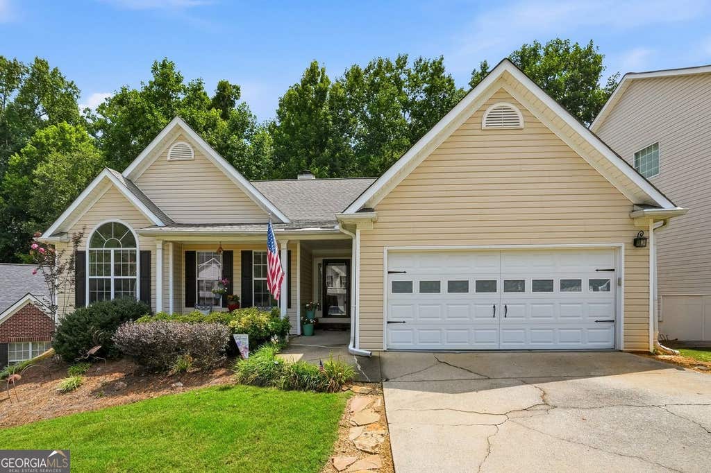 Photo of 3366 Vernon Commons NW, Kennesaw, GA 30144 (MLS # 10801460)