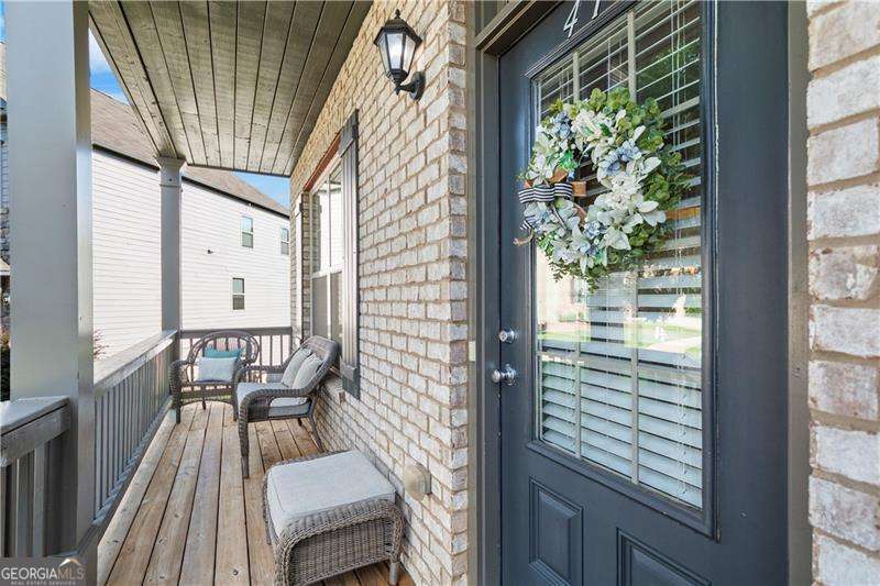 412 Honeybee LN
