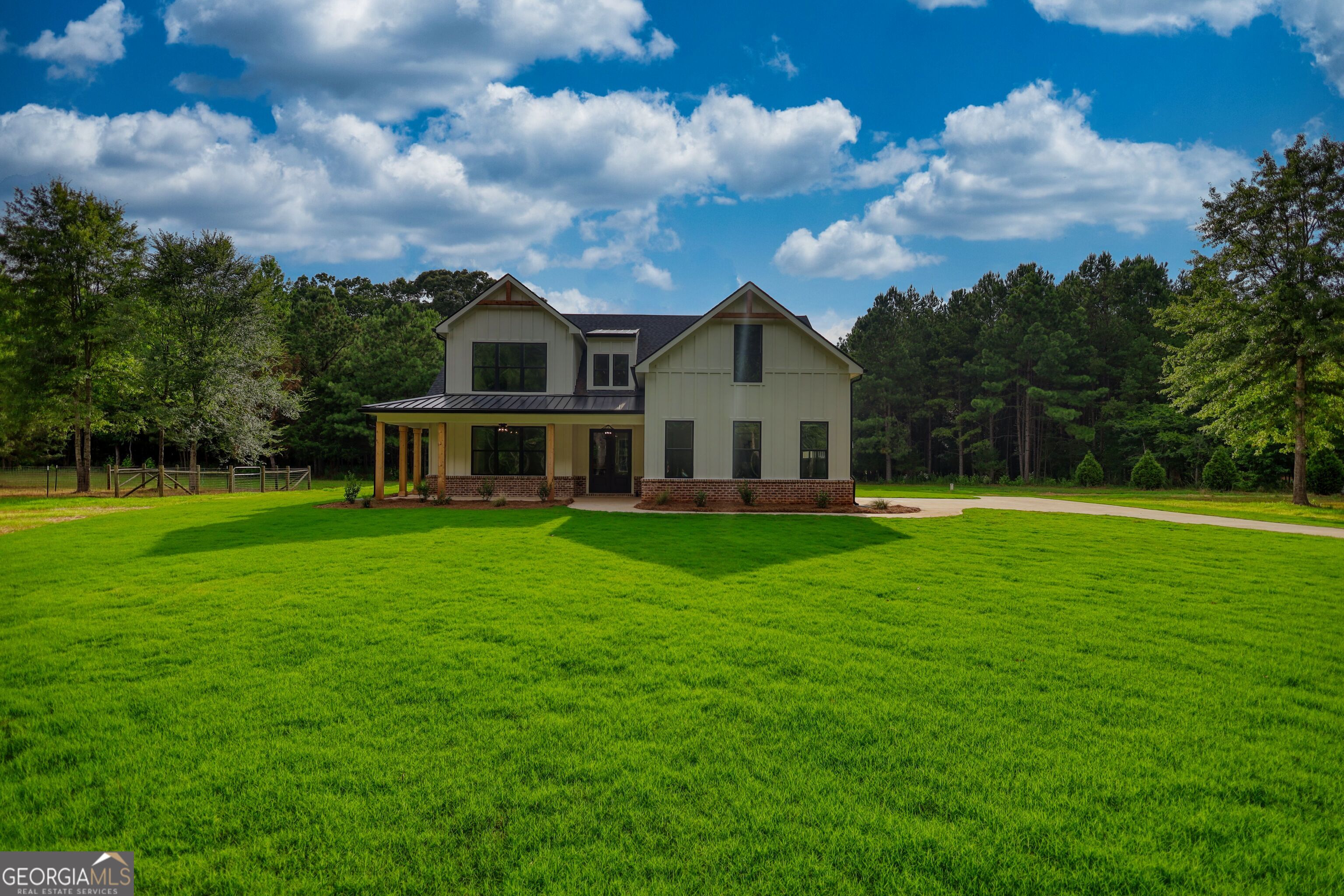 4145 Mount Paran Dr