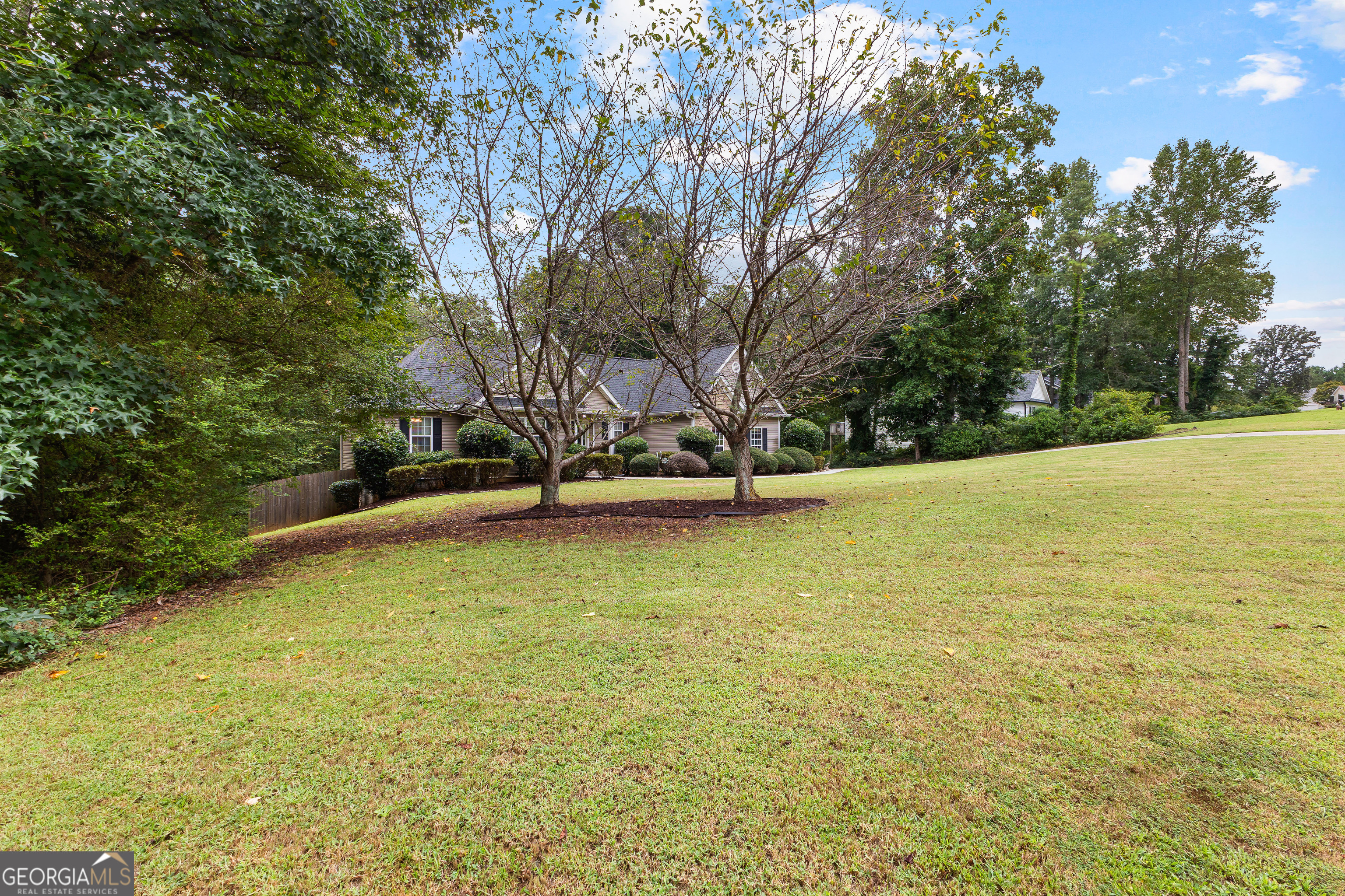 90 Hidden Brook LN