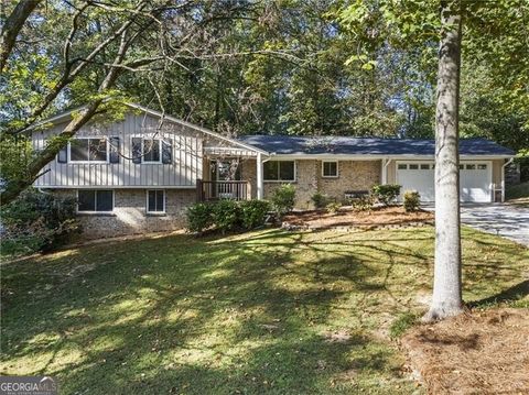 Photo of 4320 Bethesda Trail, Atlanta, GA 30338 (MLS # 10625344)