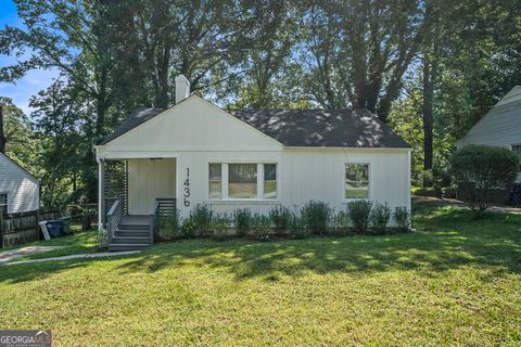 Photo of 1436 Lanvale Drive SW, Atlanta, GA 30310 (MLS # 10590965)