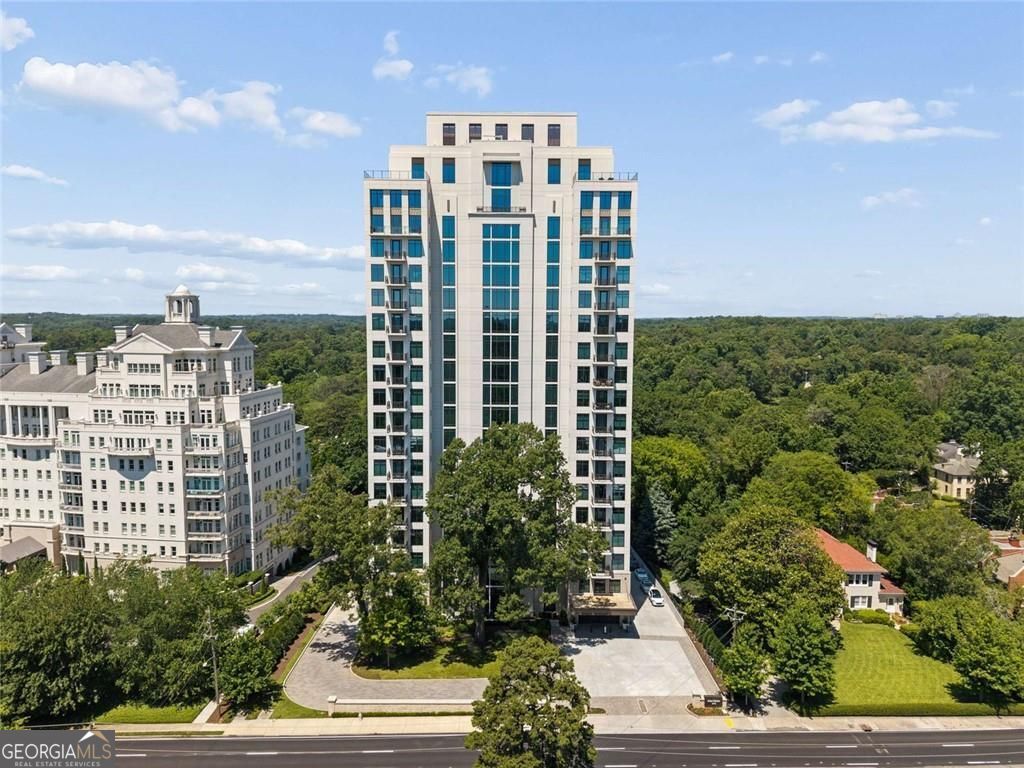 2520 Peachtree RD NW 603