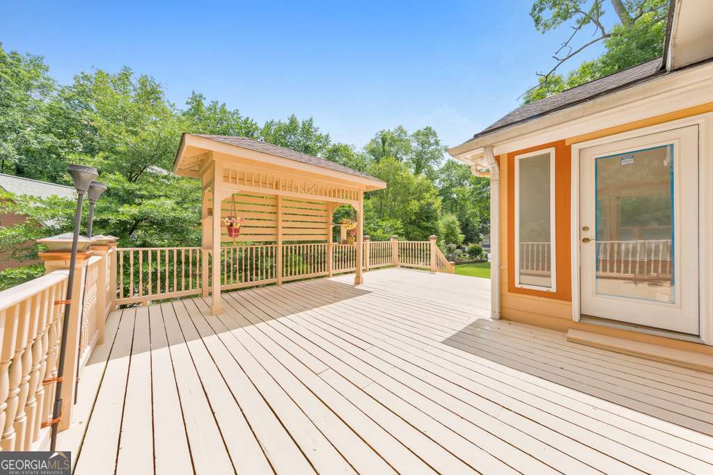 Stoneoak Pointe - Residential