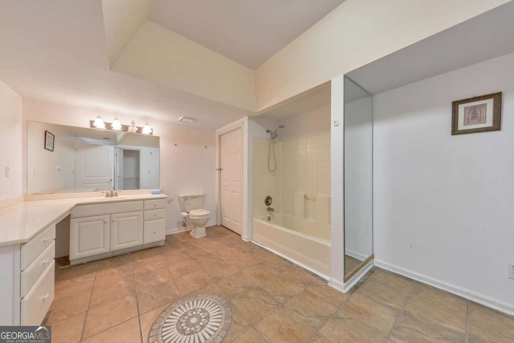 Stoneoak Pointe - Residential