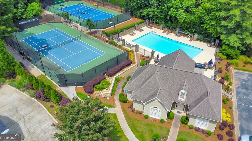Stoneoak Pointe - Residential