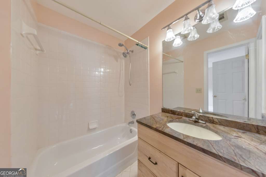 Stoneoak Pointe - Residential
