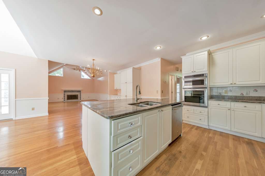 Stoneoak Pointe - Residential