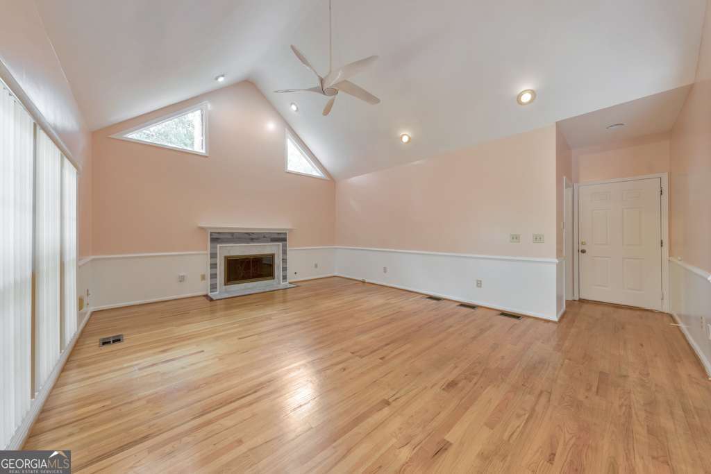Stoneoak Pointe - Residential