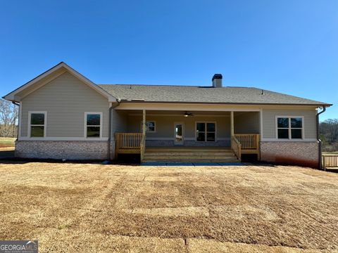 A home in Hoschton