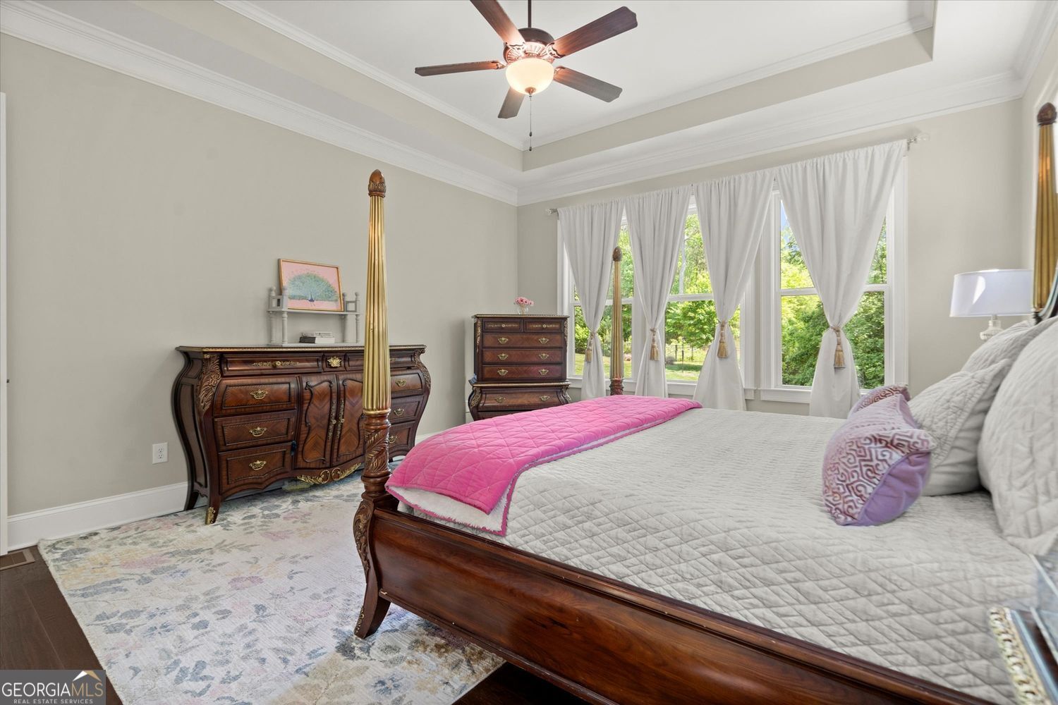 THE MANOR NORTH - Residential