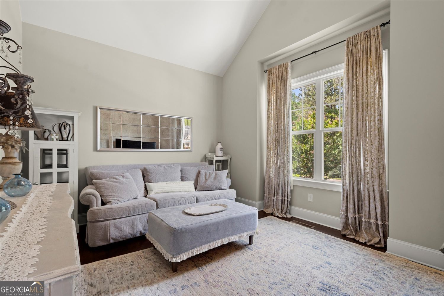 THE MANOR NORTH - Residential