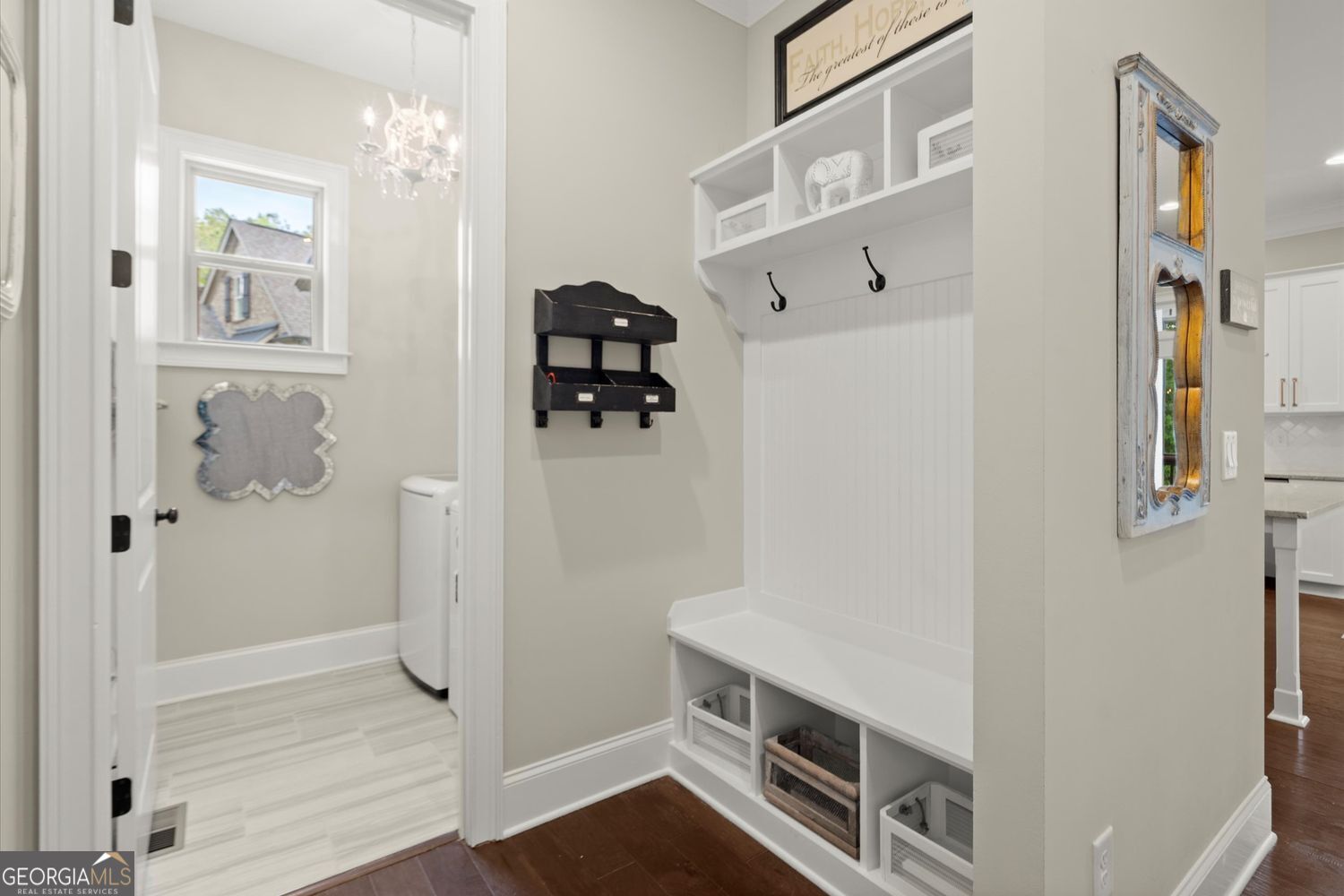 THE MANOR NORTH - Residential