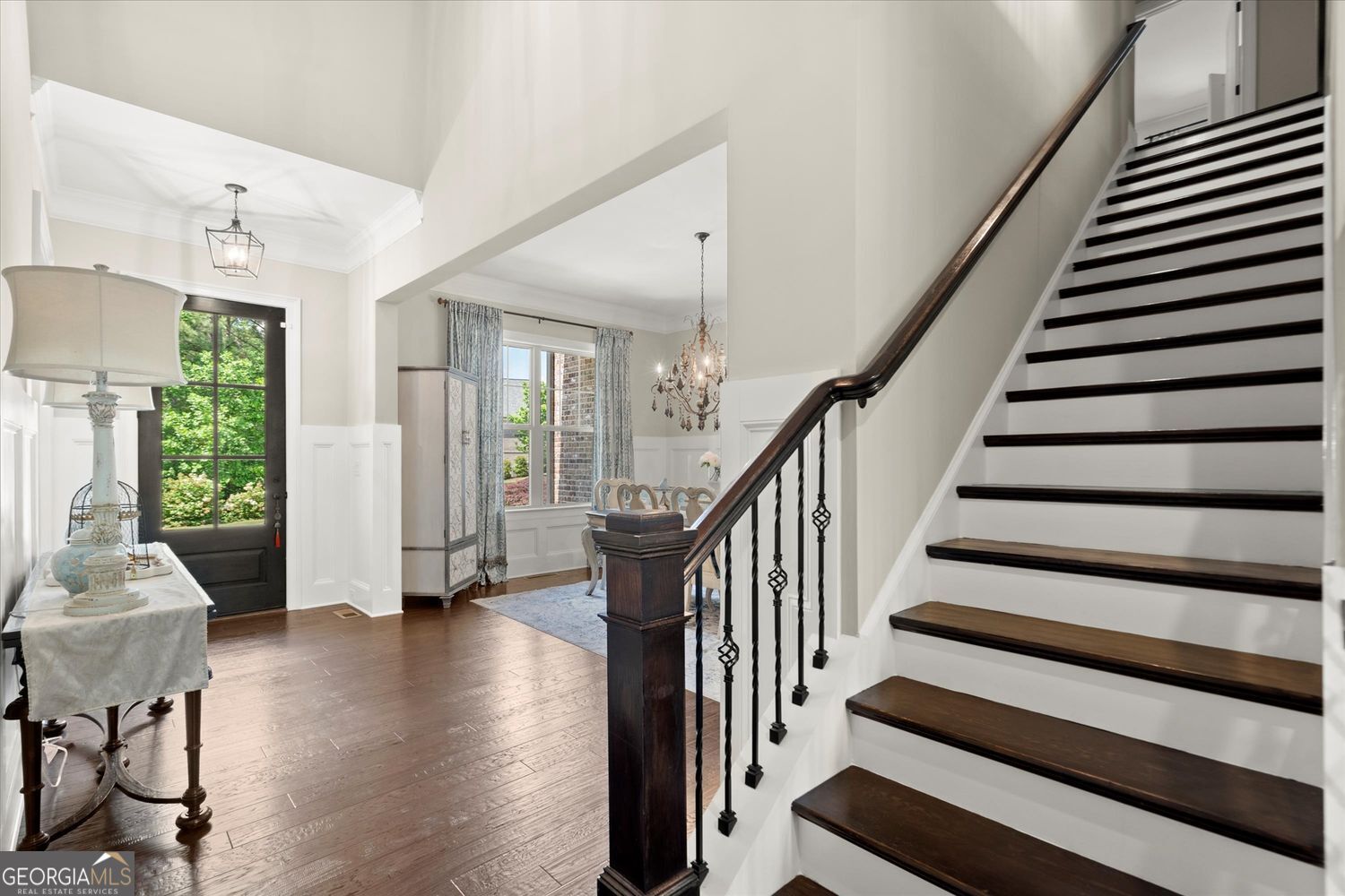 THE MANOR NORTH - Residential