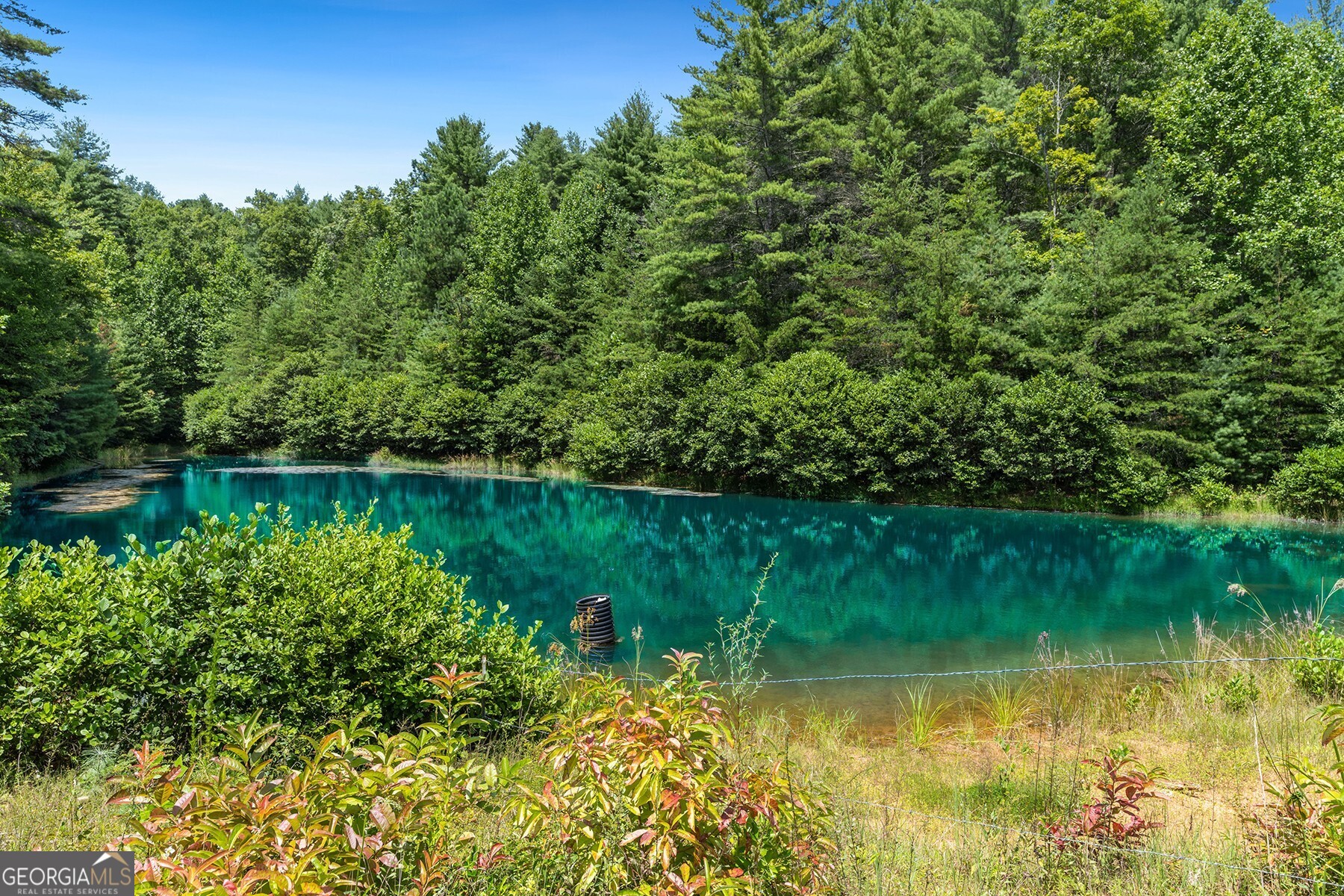 80 AC Shangri La DR