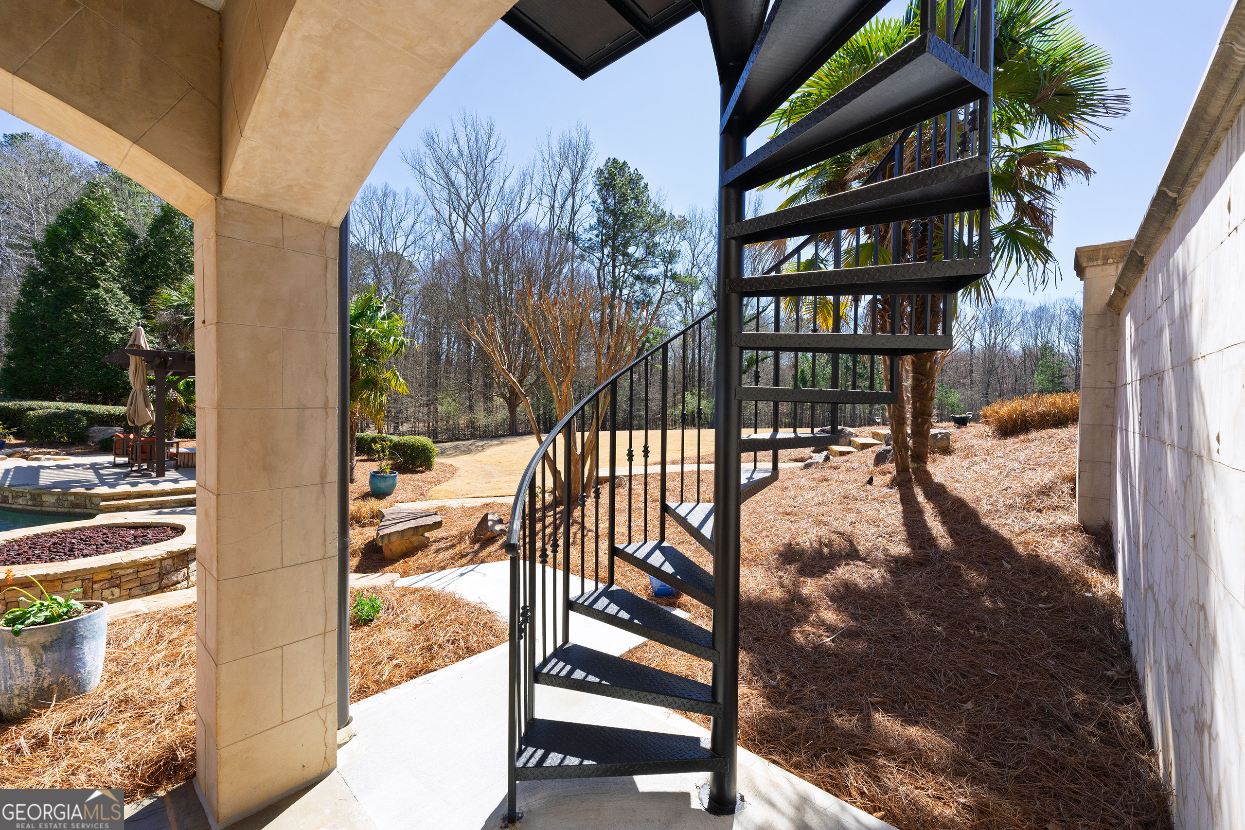 Fayetteville, Georgia 30214, United States, 6 Bedrooms Bedrooms, ,8 BathroomsBathrooms,Residential,Pending,84677