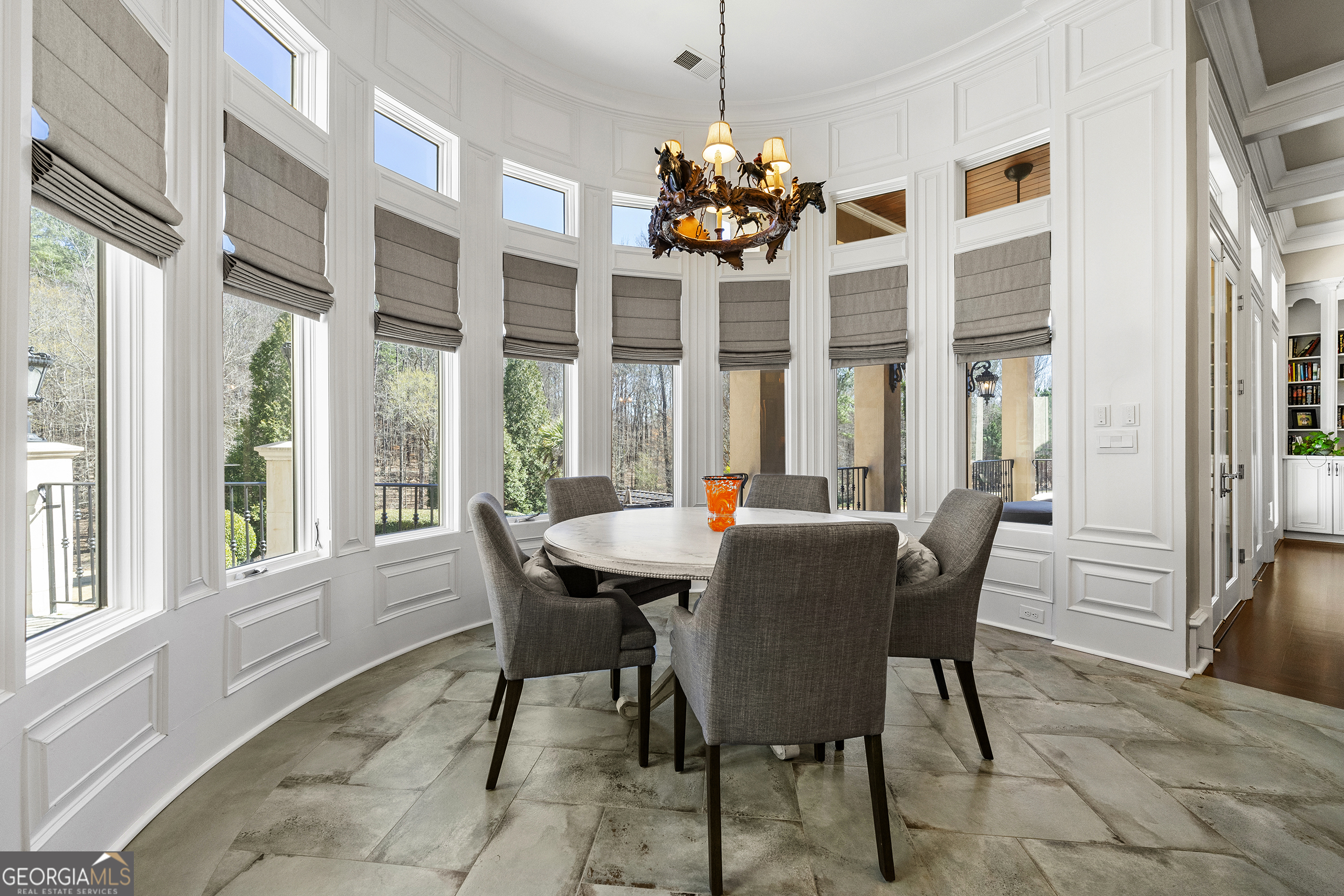 Fayetteville, Georgia 30214, United States, 6 Bedrooms Bedrooms, ,8 BathroomsBathrooms,Residential,Pending,84677