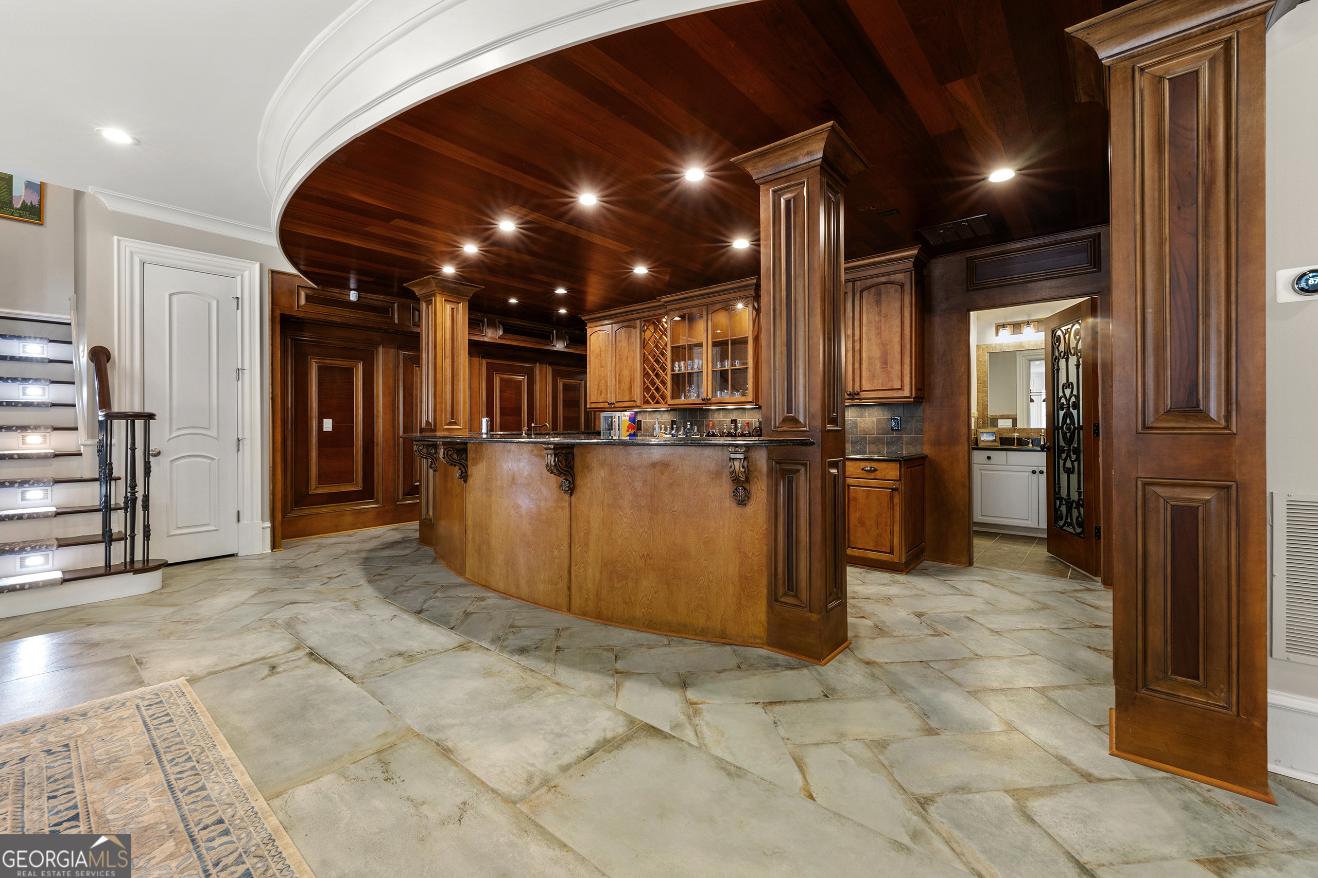 Fayetteville, Georgia 30214, United States, 6 Bedrooms Bedrooms, ,8 BathroomsBathrooms,Residential,Pending,84677