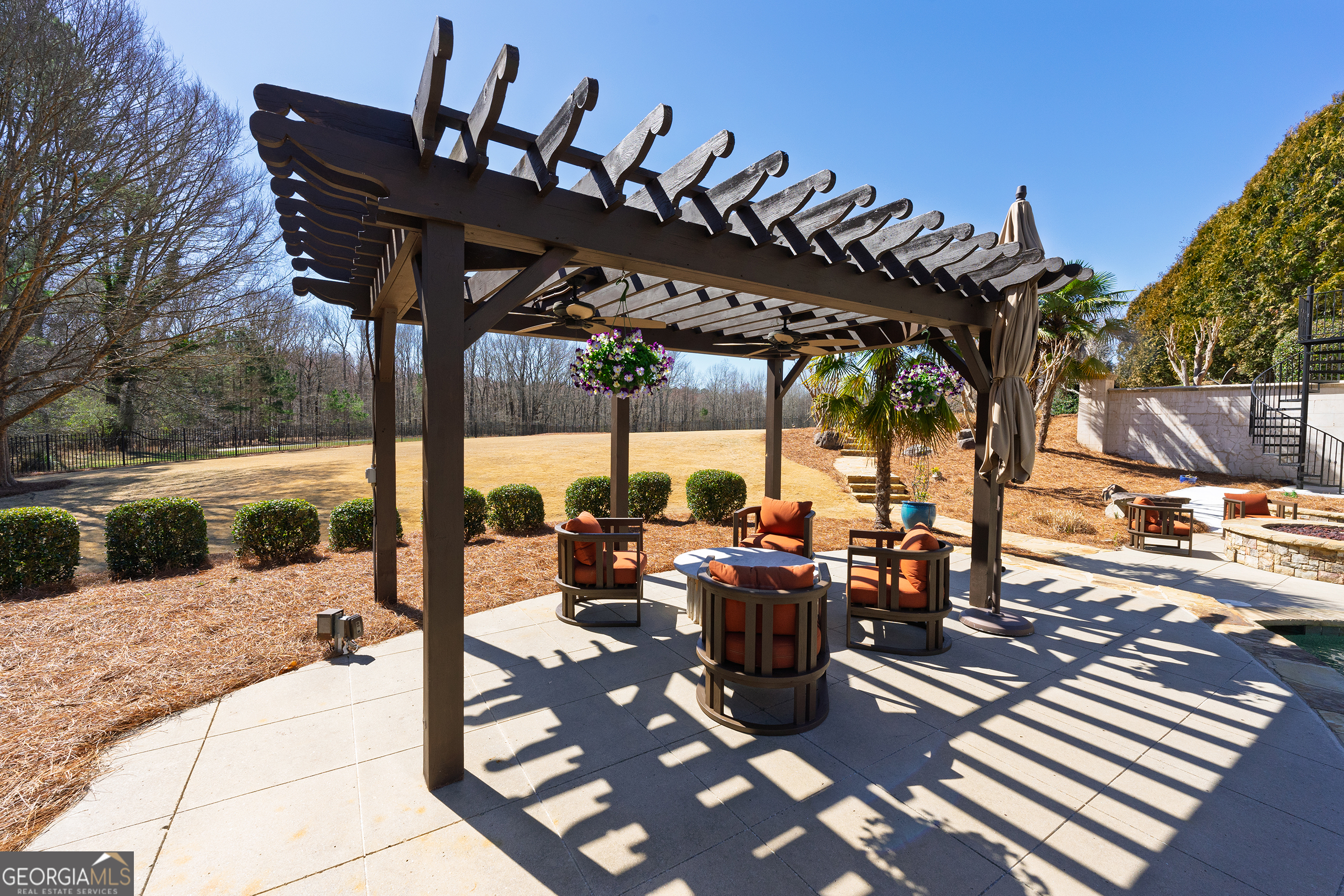 Fayetteville, Georgia 30214, United States, 6 Bedrooms Bedrooms, ,8 BathroomsBathrooms,Residential,Pending,84677