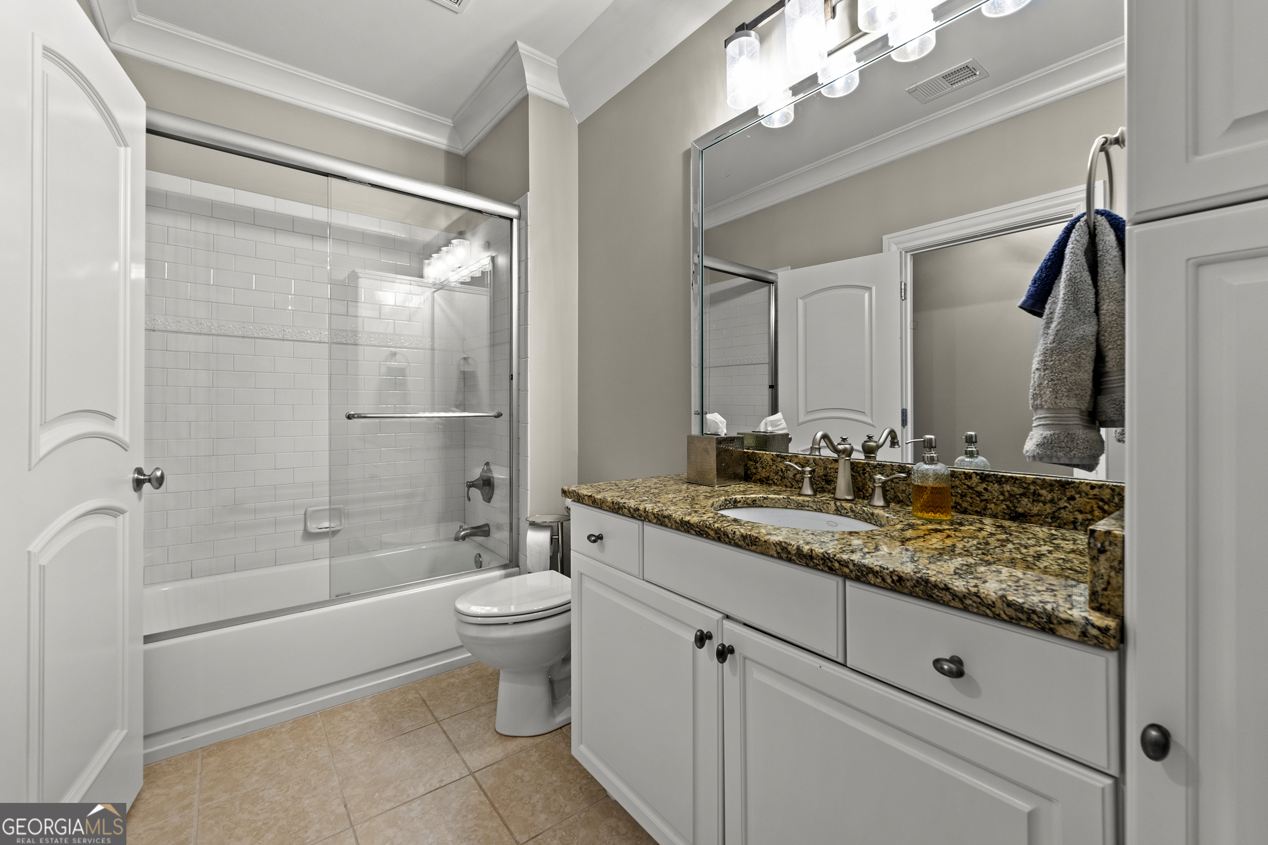 Fayetteville, Georgia 30214, United States, 6 Bedrooms Bedrooms, ,8 BathroomsBathrooms,Residential,Pending,84677