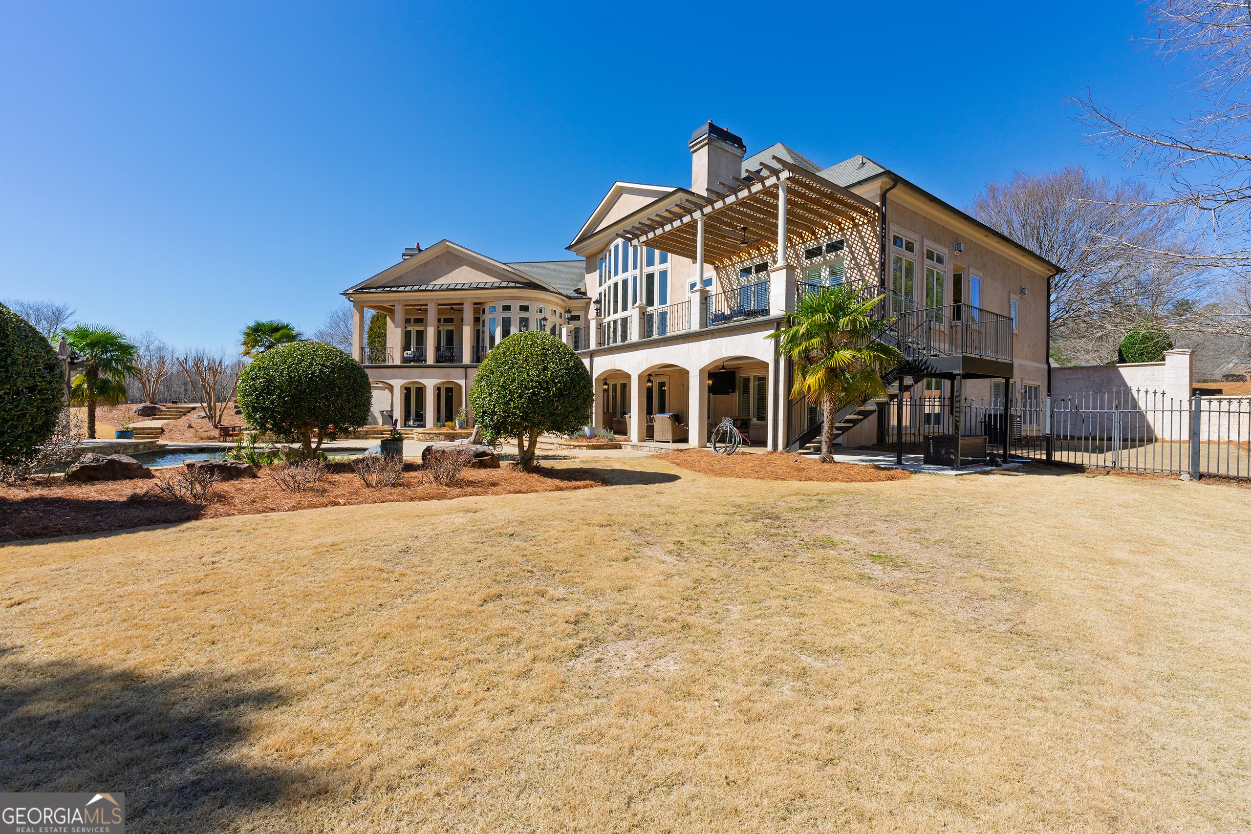 Fayetteville, Georgia 30214, United States, 6 Bedrooms Bedrooms, ,8 BathroomsBathrooms,Residential,Pending,84677