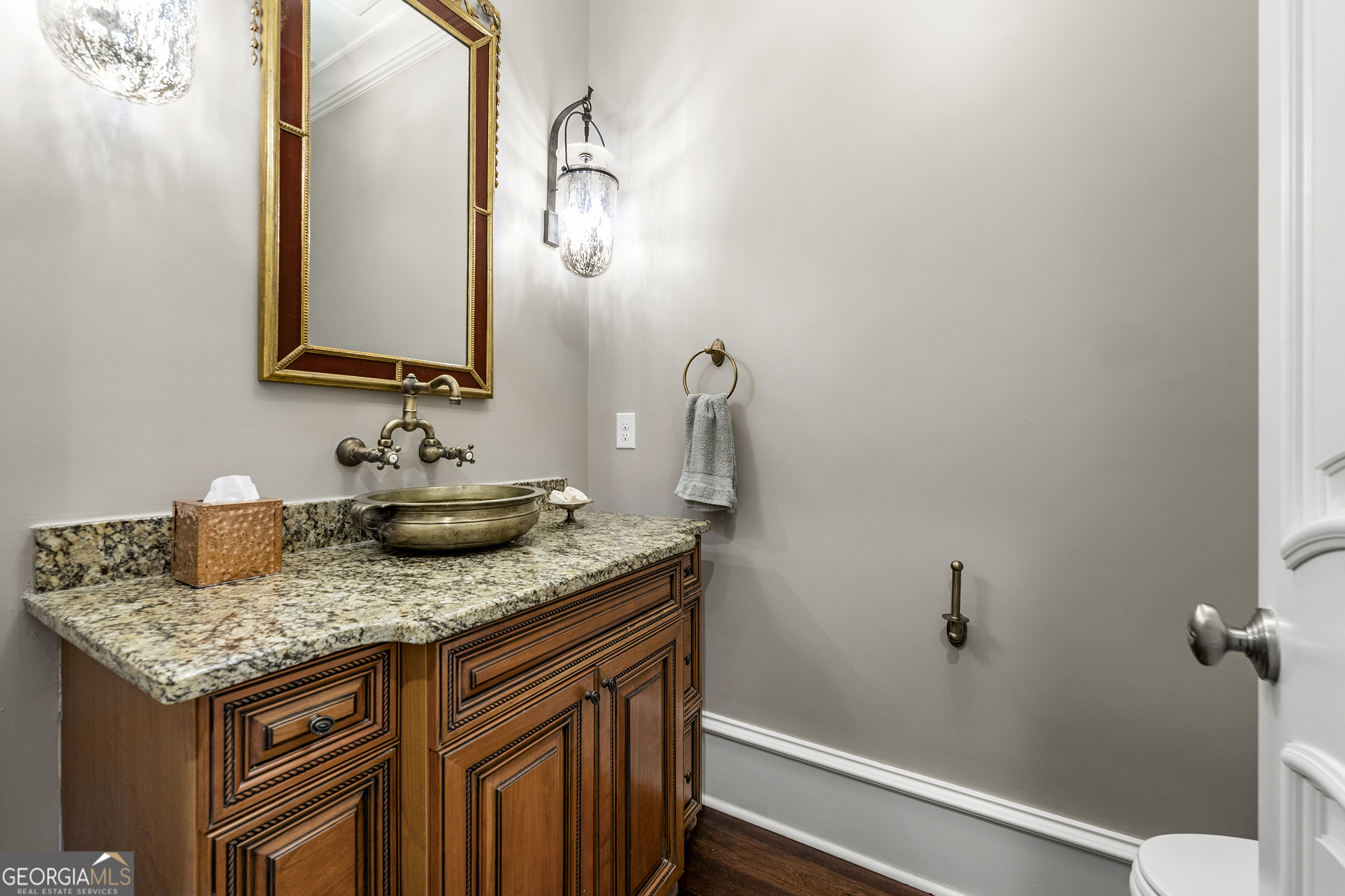 Fayetteville, Georgia 30214, United States, 6 Bedrooms Bedrooms, ,8 BathroomsBathrooms,Residential,Pending,84677