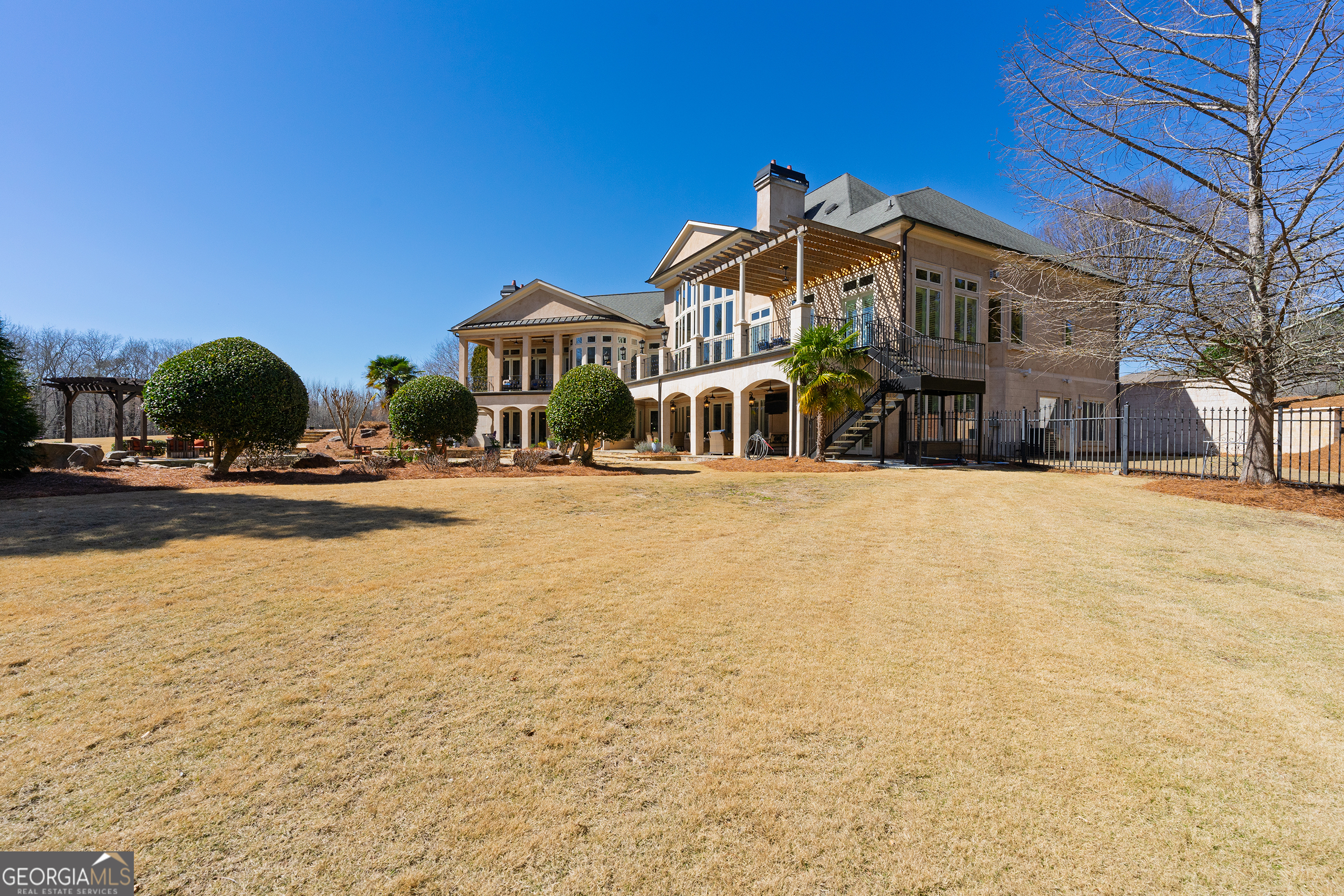 Fayetteville, Georgia 30214, United States, 6 Bedrooms Bedrooms, ,8 BathroomsBathrooms,Residential,Pending,84677