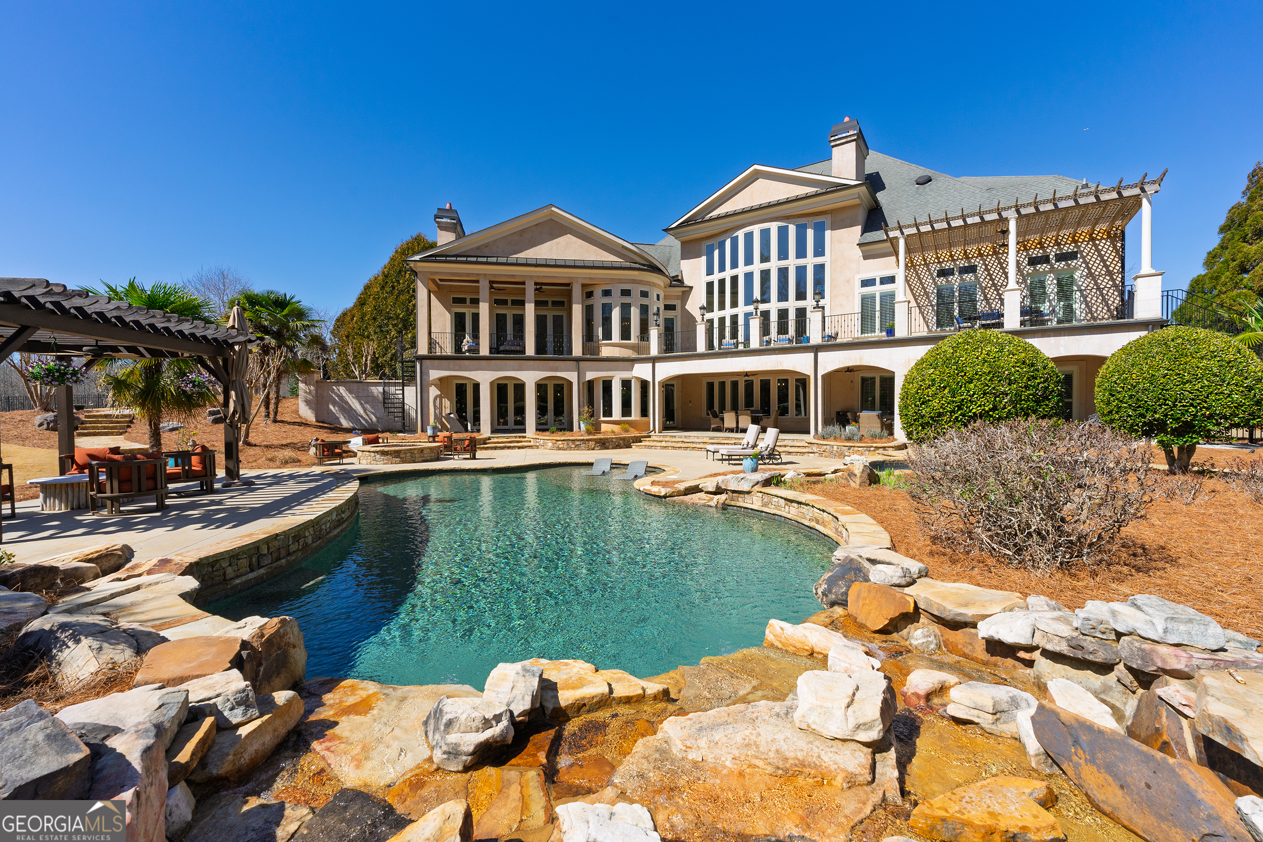 Fayetteville, Georgia 30214, United States, 6 Bedrooms Bedrooms, ,8 BathroomsBathrooms,Residential,Pending,84677